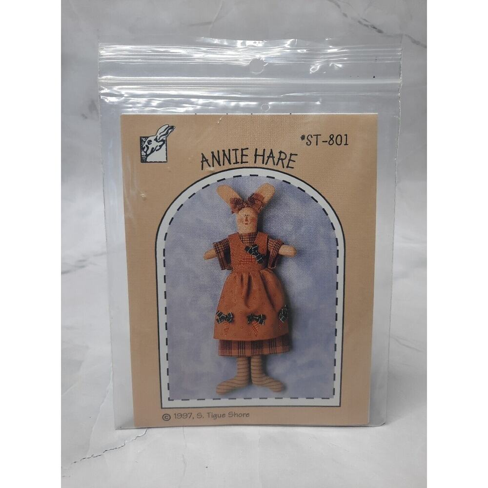 1997 The Quilted Rabbit Bunny Doll Pattern Annie Hare ST-801 12 inch